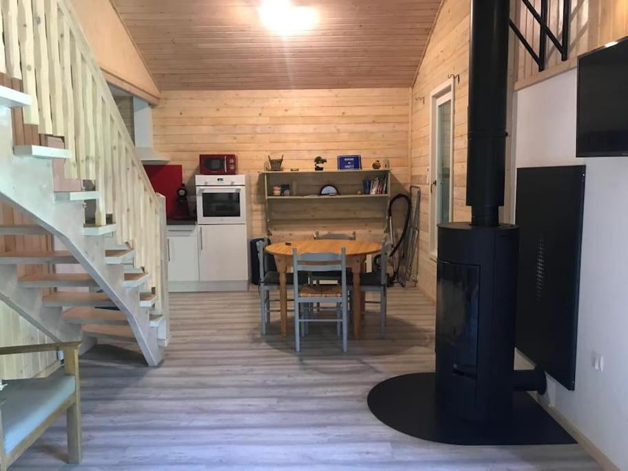 Chalet Au Milieu De La Foret Avec Lac A Proximite Layrac المظهر الخارجي الصورة