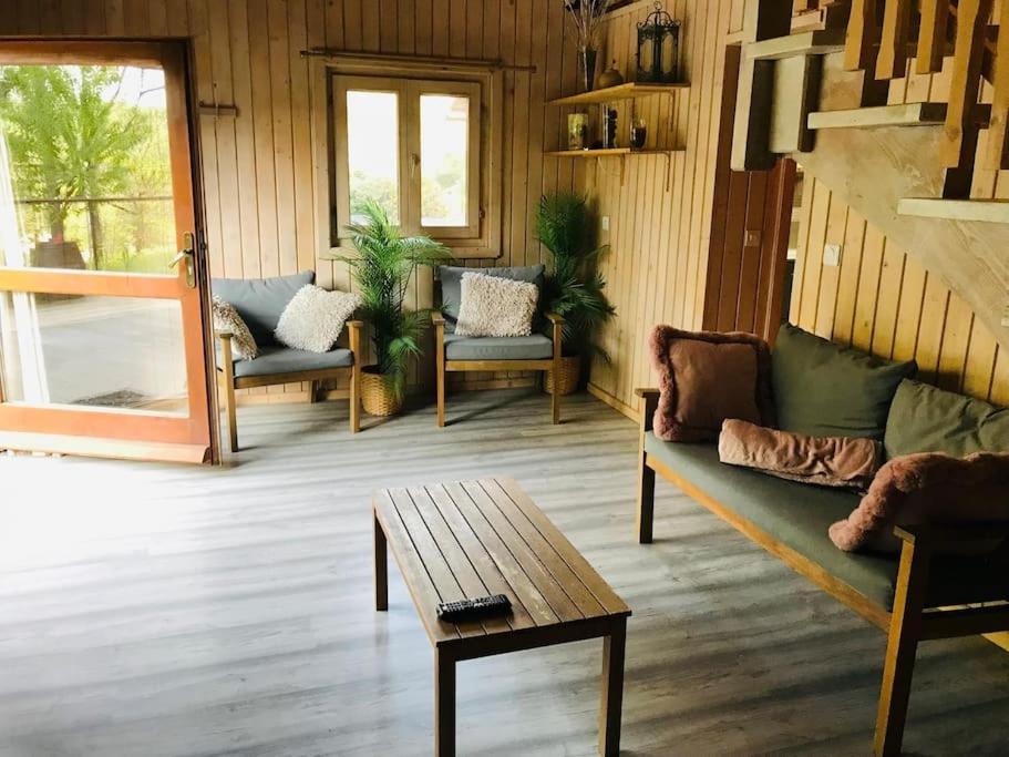 Chalet Au Milieu De La Foret Avec Lac A Proximite Layrac المظهر الخارجي الصورة